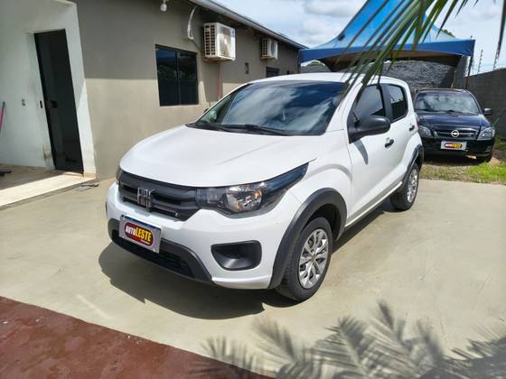 FIAT MOBI 1.0 EVO FLEX LIKE. MANUAL FIAT MOBI 1.0 EVO FLEX LIKE. MANUAL
